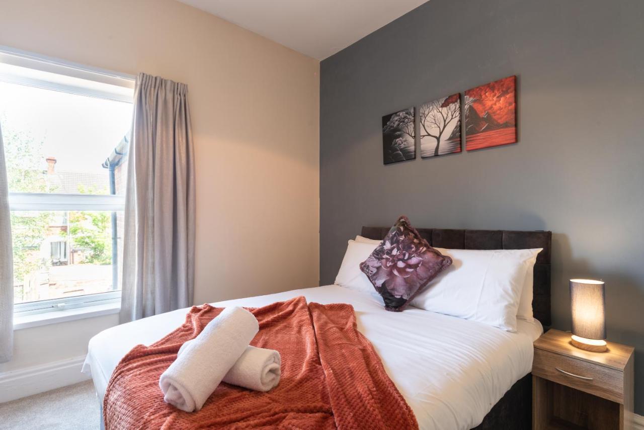 3 Bedroom-5 Beds Newland Ave King'S Palace Leisure-Contractor-Heart Of Hull Amenities Kingston upon Hull Dış mekan fotoğraf