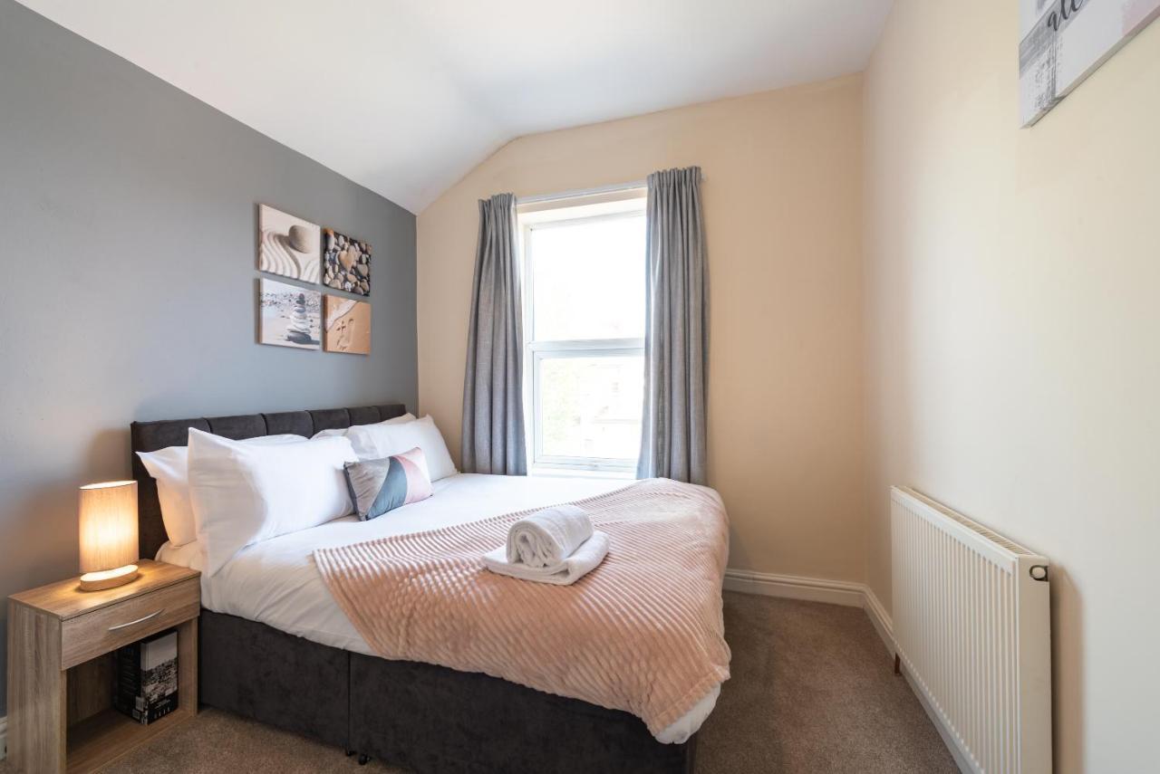 3 Bedroom-5 Beds Newland Ave King'S Palace Leisure-Contractor-Heart Of Hull Amenities Kingston upon Hull Dış mekan fotoğraf